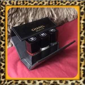 👑Rare CHANEL trio nailpolish case holder